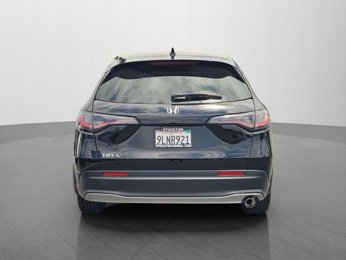 Crystal Black Pearl 2024 Honda HR-V Sport