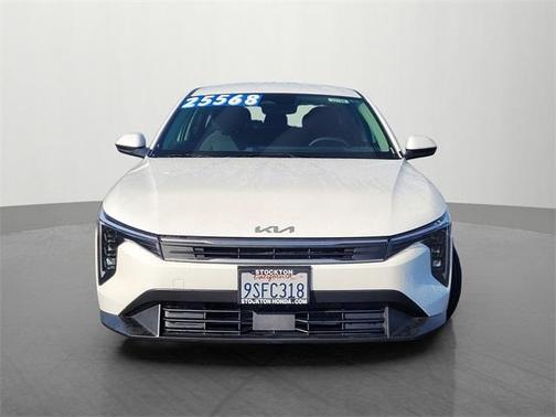 2025 Kia K4 