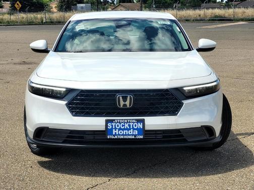 Platinum White Pearl 2026 Honda Accord LX