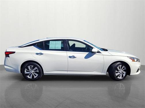 Glacier White 2020 Nissan Altima 2.5 S