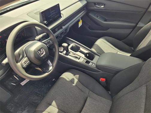 Solar Silver Metallic 2026 Honda Accord SE