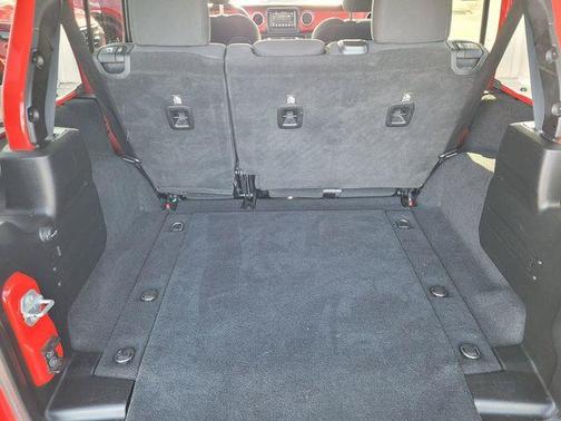 Firecracker Red Clearcoat 2019 Jeep Wrangler Unlimited Rubicon