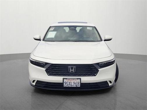 White 2023 Honda Accord EX