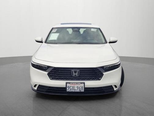 White 2023 Honda Accord EX