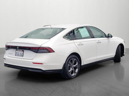 White 2023 Honda Accord EX
