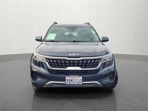 2022 Kia Seltos Nightfall
