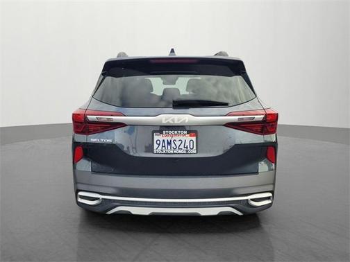 2022 Kia Seltos Nightfall