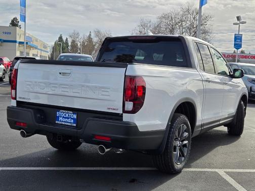 2025 Honda Ridgeline Sport