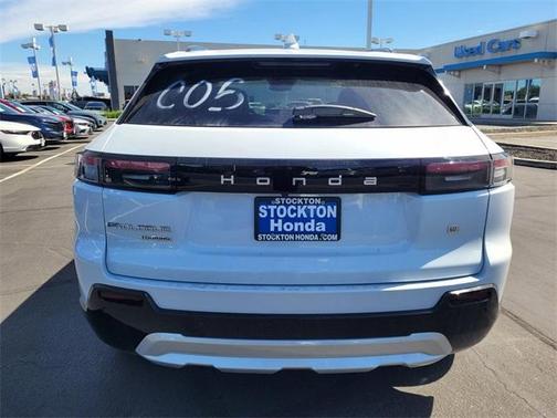 White Pearl 2026 Honda Prologue Touring