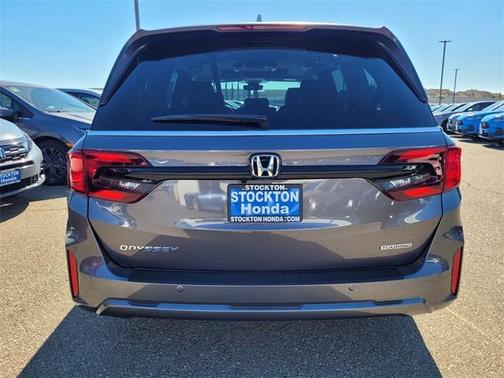 2026 Honda Odyssey Touring