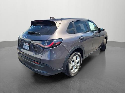 Modern Steel Metallic 2023 Honda HR-V LX