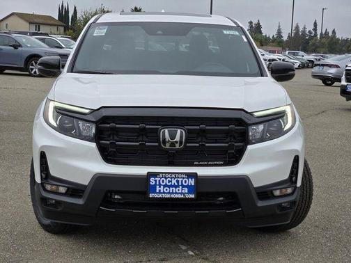 Platinum White Pearl 2026 Honda Ridgeline Black Edition