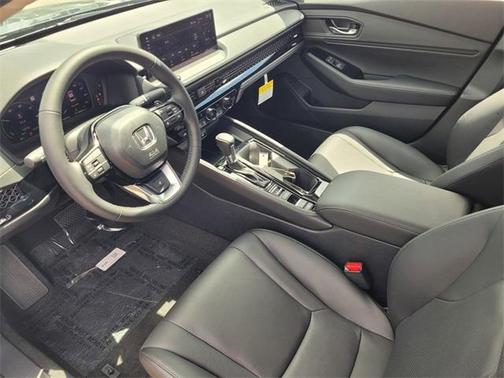 Canyon 2026 Honda Accord Hybrid Touring