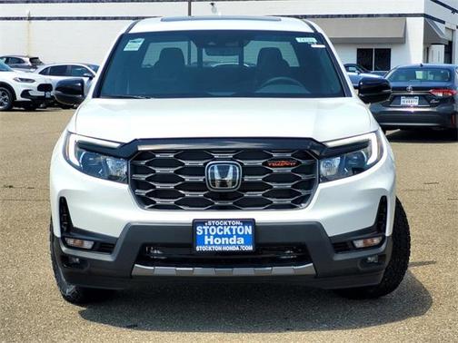 Platinum White Pearl 2026 Honda Ridgeline TrailSport