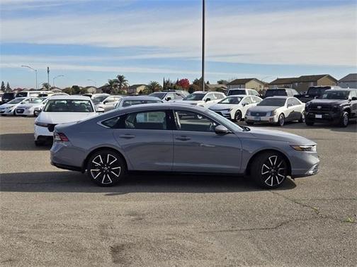 2025 Honda Accord Hybrid Touring