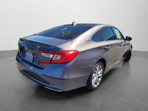 Modern Steel Metallic 2018 Honda Accord LX