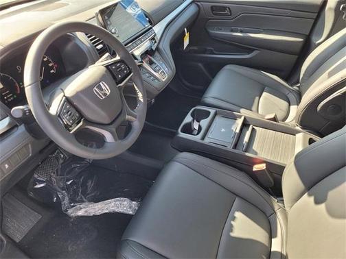 Platinum White Pearl 2026 Honda Odyssey EX-L