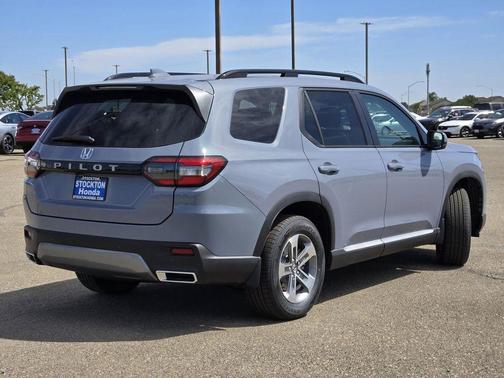 Gray 2026 Honda Pilot EX-L