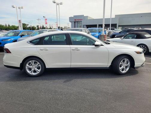 Platinum White Pearl 2026 Honda Accord LX