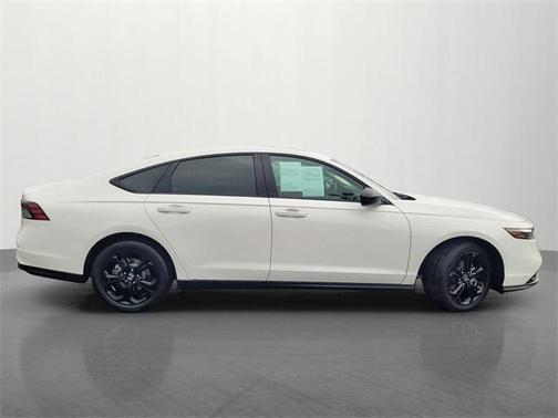 Platinum White 2025 Honda Accord SE