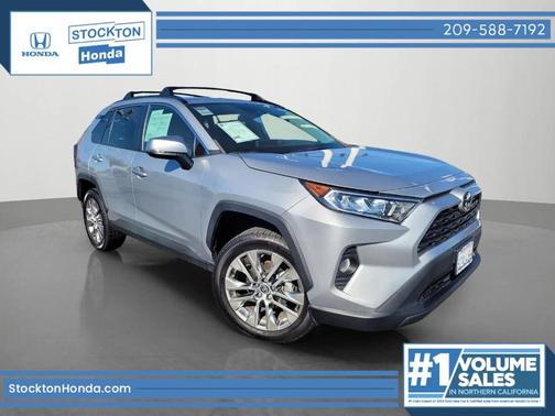 2021 Toyota RAV4 XLE Premium