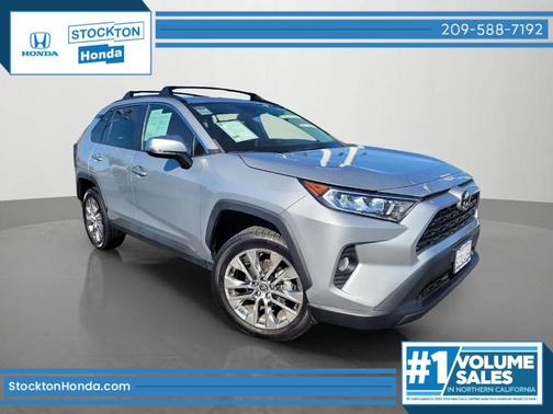 2021 Toyota RAV4 XLE Premium