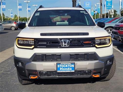 Platinum White Pearl 2026 Honda Passport TrailSport