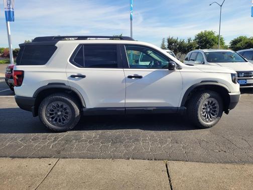 Platinum White Pearl 2026 Honda Passport TrailSport