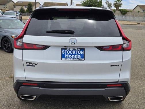 Platinum White Pearl 2026 Honda CR-V Hybrid Sport-L