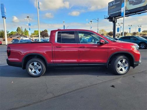 Radiant Red Metallic II 2026 Honda Ridgeline RTL