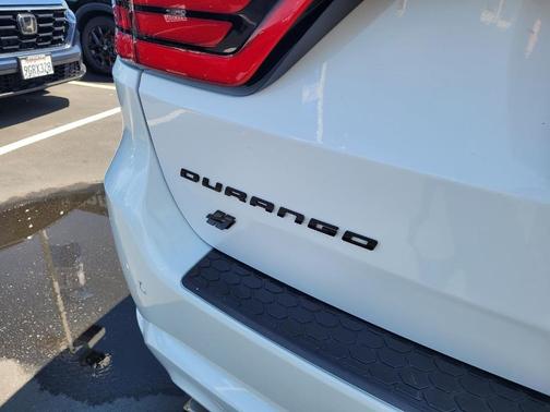 White Knuckle Clearcoat 2021 Dodge Durango R/T