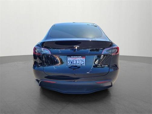 Black 2023 Tesla Model Y Long Range