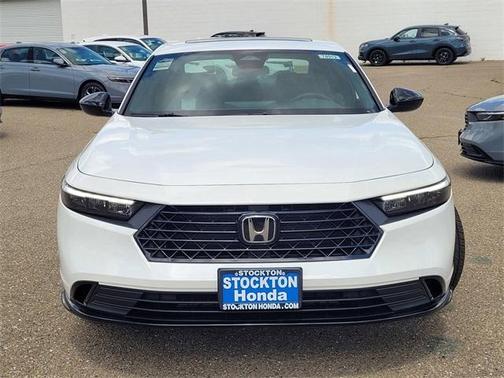 Platinum White Pearl 2026 Honda Accord Hybrid Sport-L