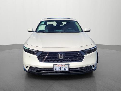 Platinum White Pearl 2025 Honda Accord Hybrid EX-L