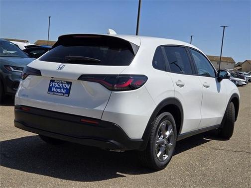 2026 Honda HR-V LX