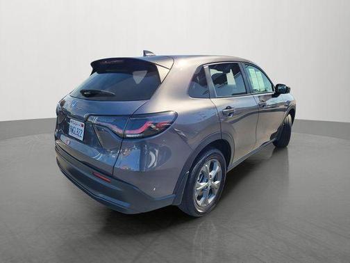 Modern Steel Metallic 2026 Honda HR-V LX