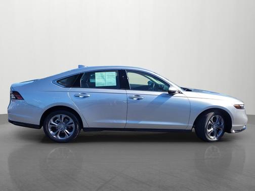 Solar Silver Metallic 2025 Honda Accord Hybrid EX-L