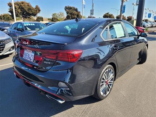 2022 Kia Forte GT
