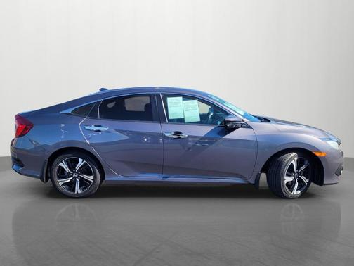 Modern Steel Metallic 2016 Honda Civic Touring