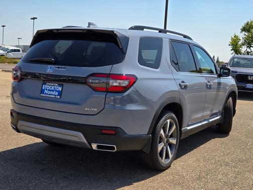 2025 Honda Pilot Elite