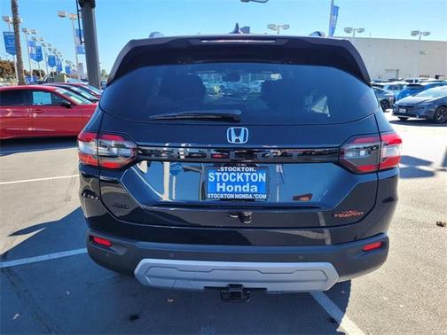 2025 Honda Pilot TrailSport