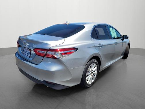 Celestial Silver Metallic 2020 Toyota Camry LE