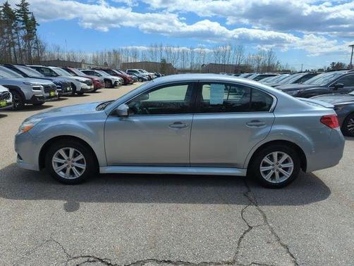 Ice Silver Metallic 2012 Subaru Legacy 2.5i Premium