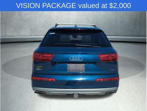 Galaxy Blue Metallic 2018 Audi Q7 2.0T Premium Plus