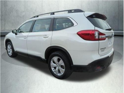 2022 Subaru Ascent Base 8-Passenger