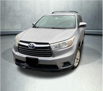 2016 Toyota Highlander LE