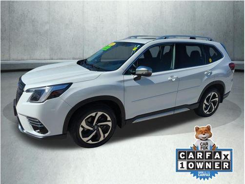 Crystal White Pearl 2024 Subaru Forester Touring