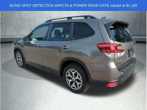 2023 Subaru Forester 2.5i Premium