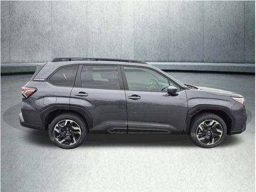 Magnetite 2026 Subaru Forester Limited
