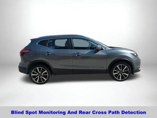 2017 Nissan Rogue Sport SL